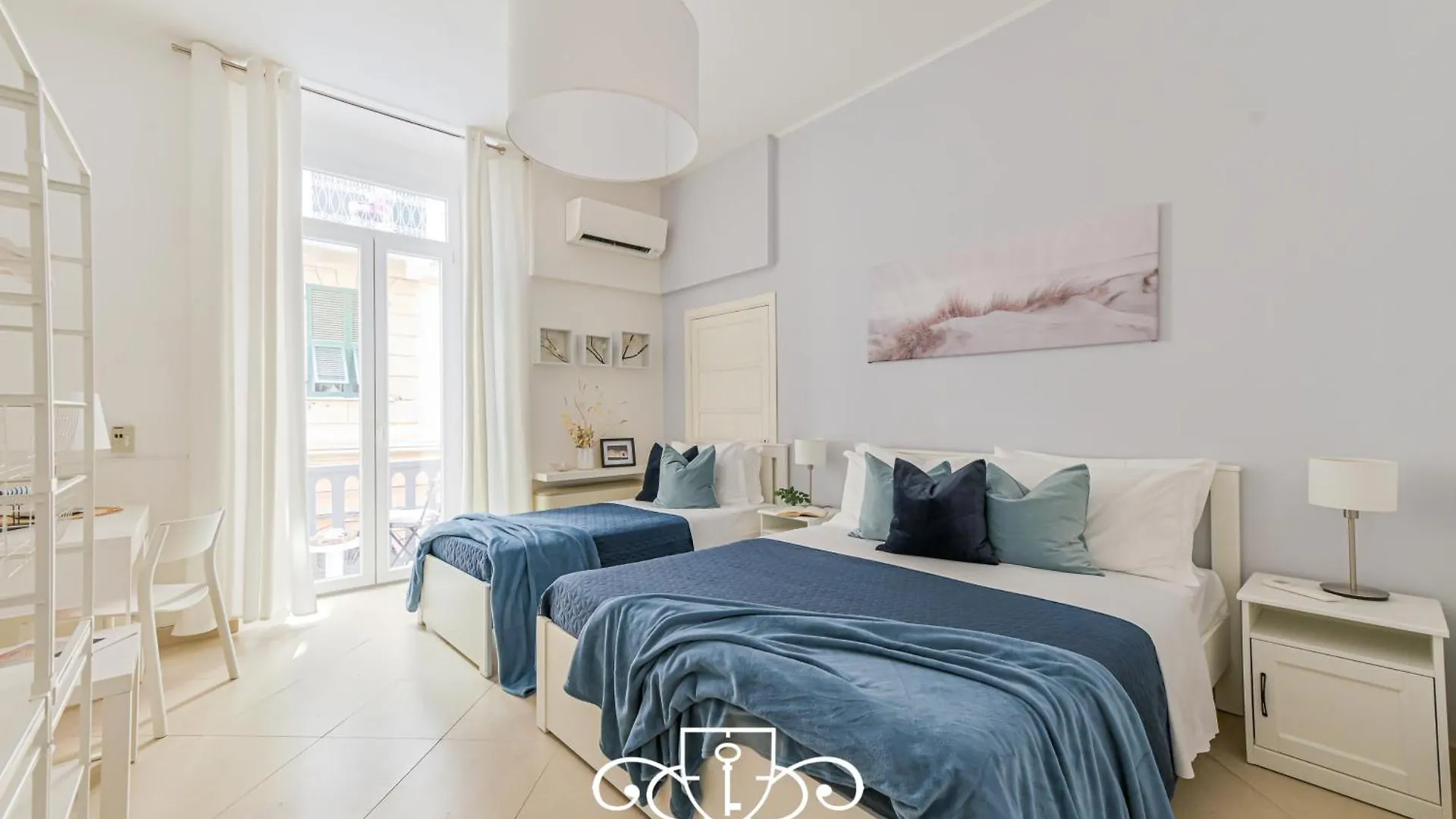 Mare E Teatro Apartment - L\'Opera Group contacts
